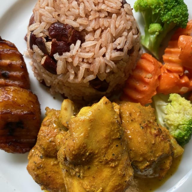 Curry Chicken Meal.